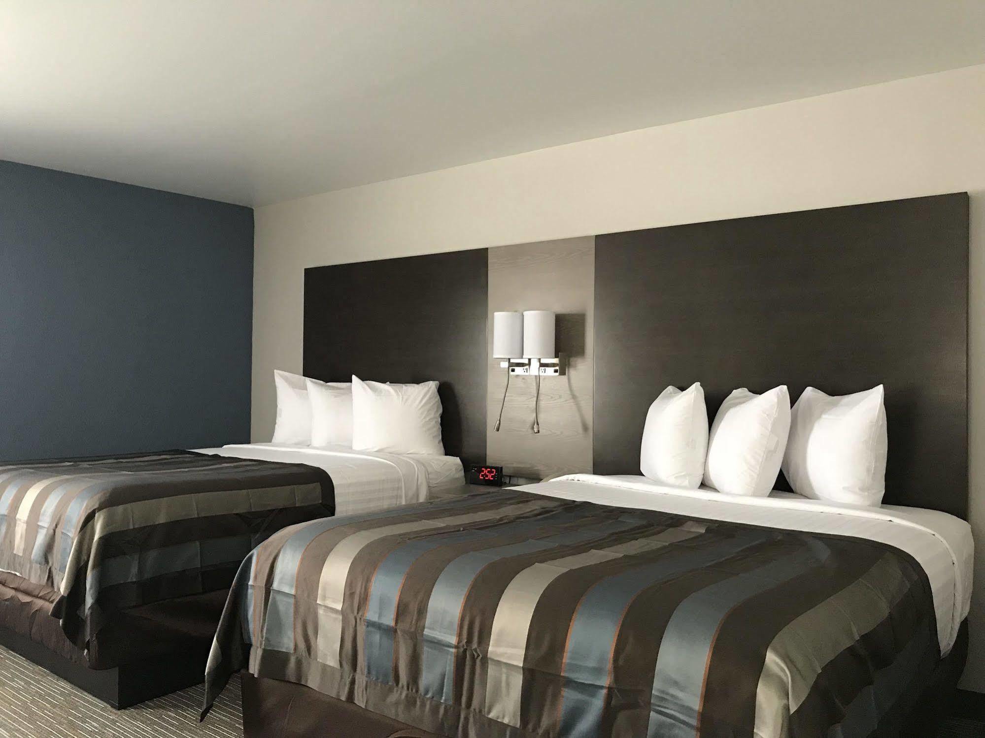 Hotel Wingate By Wyndham Airport Expo Center